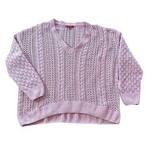 Red by BKE women’s M Soft pink V-Neck Cable Knit Sweater